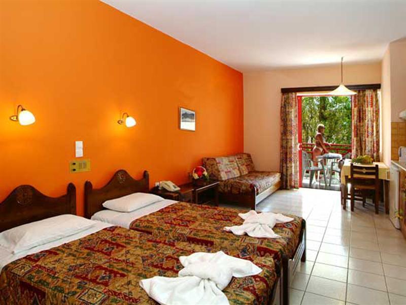 Apollon Aparthotel Platanes (Rethymno)
