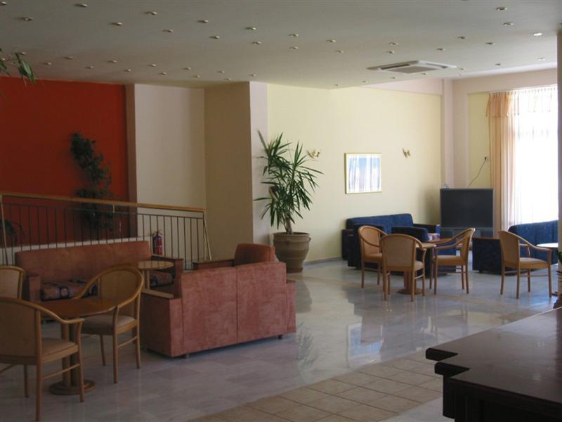 Maravel Sky & Hotel
