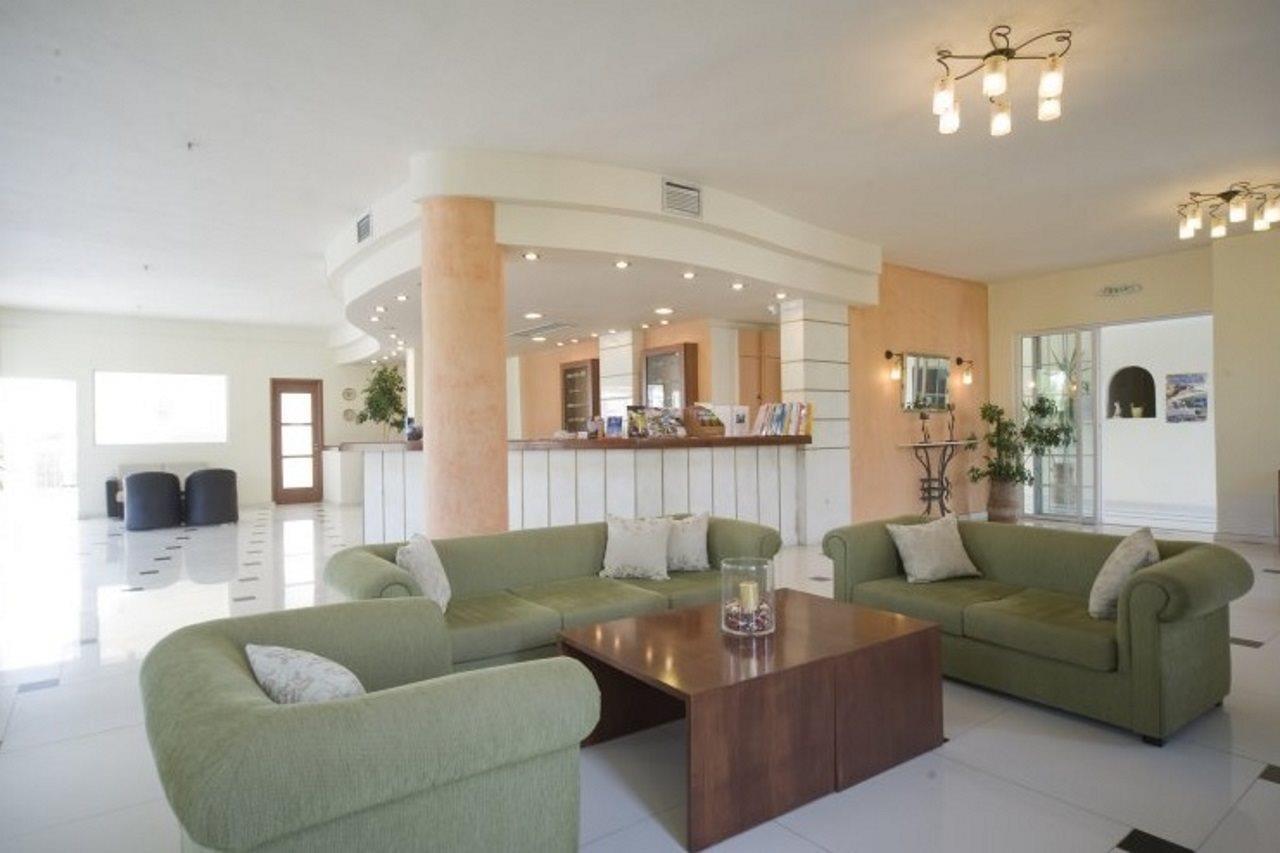 Maravel Sky & 3*