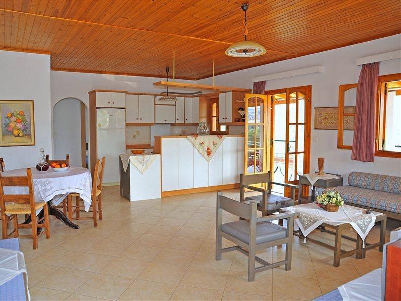Lefkothea With Large Private Pool Villa Adelianos Kampos