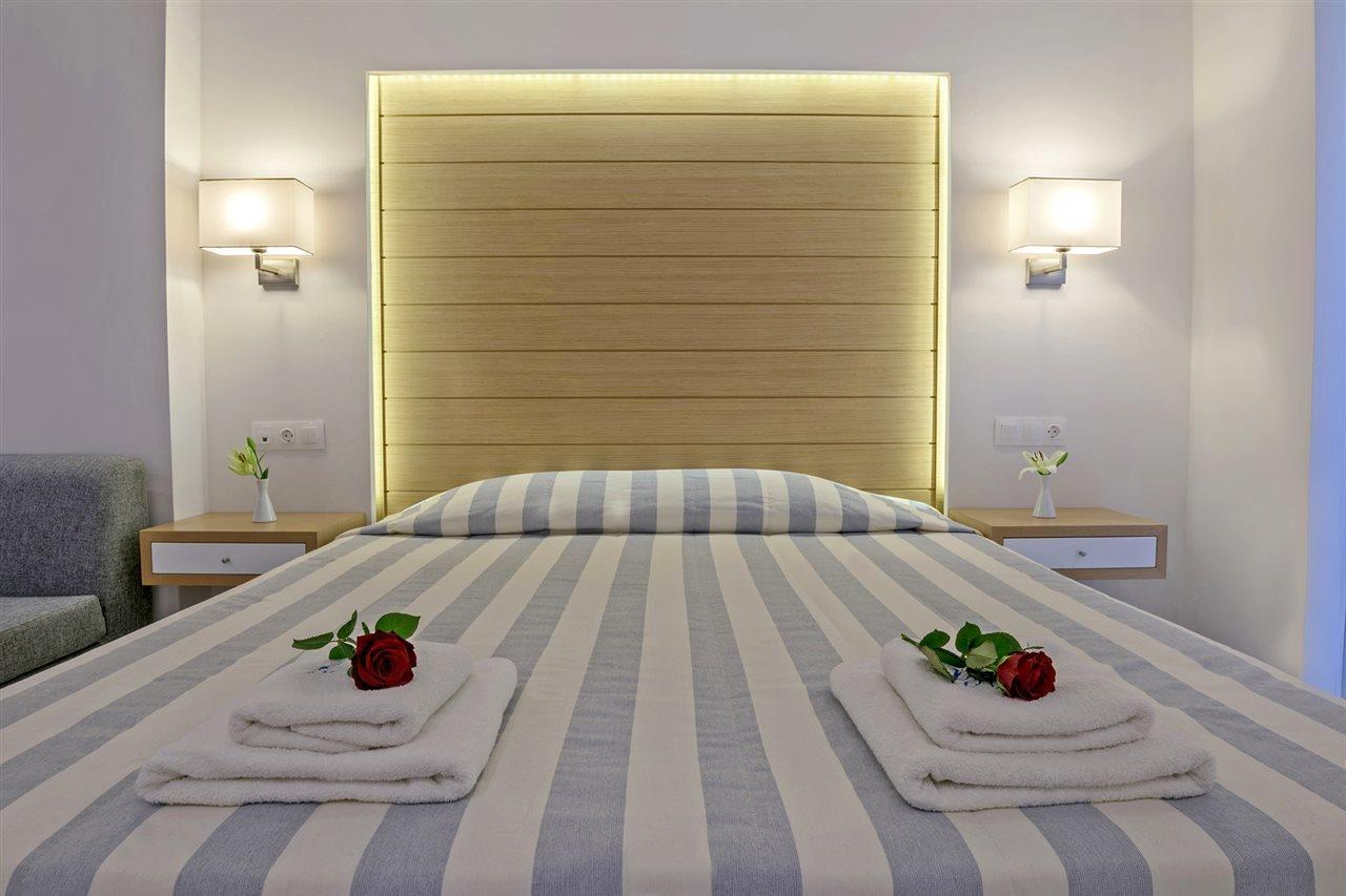 Happy Days 4* Paralia Kourna