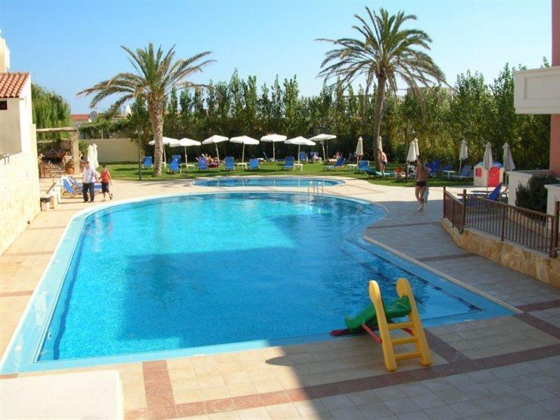 Adelais 2* Tavronitis (Crete)