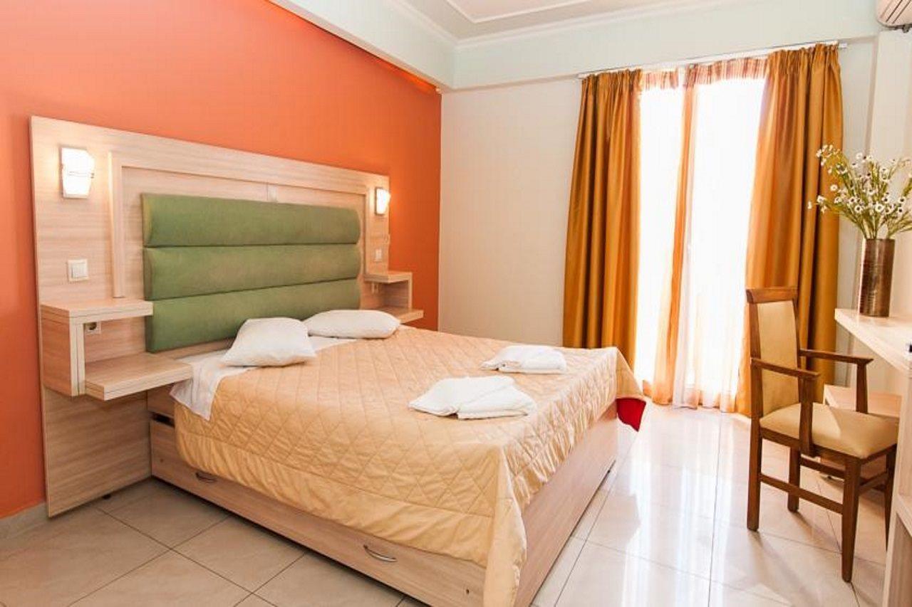 Zante Plaza & Aparthotel Laganas