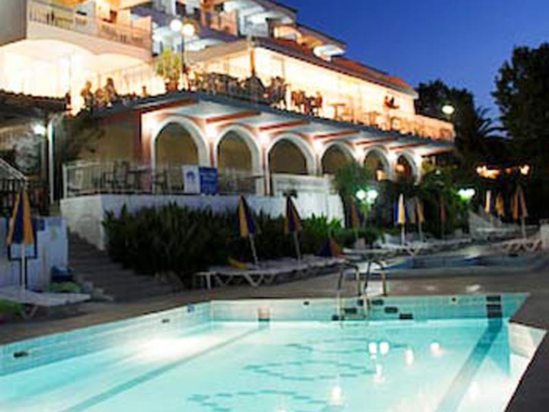 Captains Resort