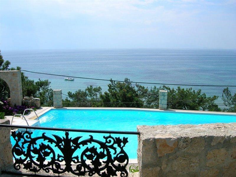 Nafsika 2* Aegina