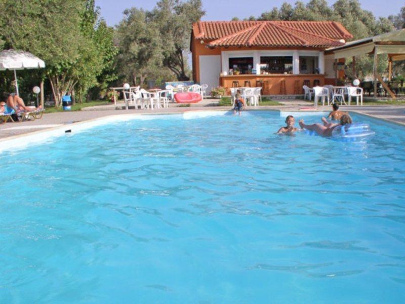 Pythos Apartment Svoronata