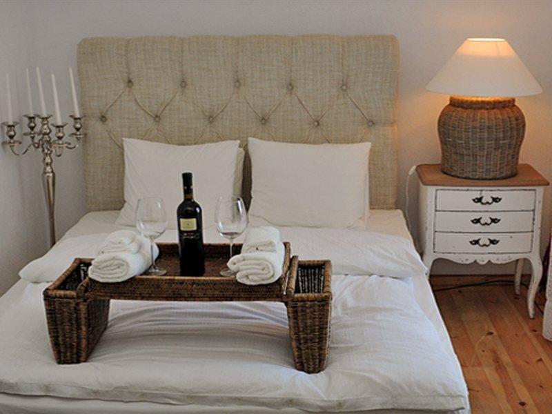 Kornilia Hotel 3*
