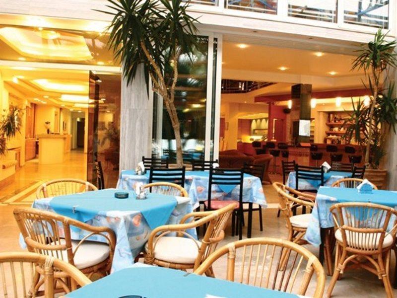 Dolfin Hotel 3*