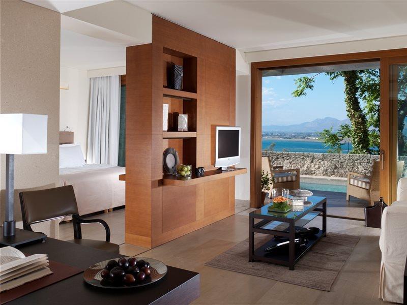 Nafplia Palace & Hotel 5*