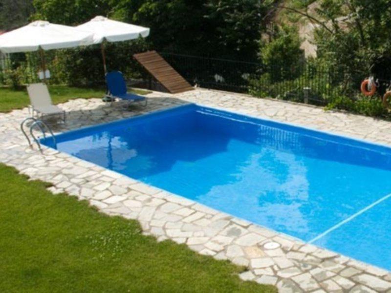Triantafillies Guest house