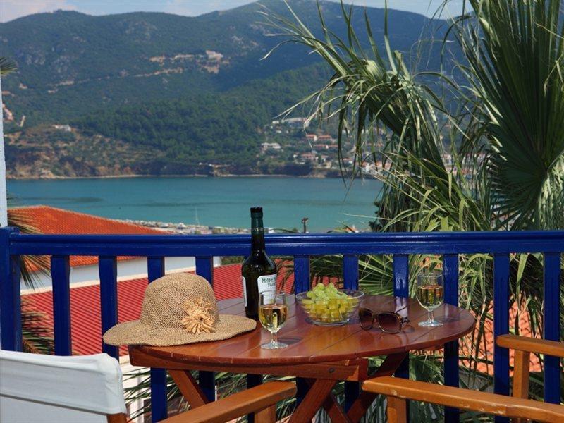Aperitton Hotel