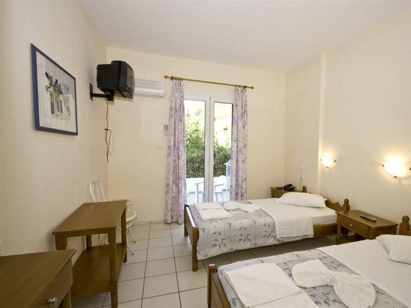 Anamar Skiathos Hotel 3*