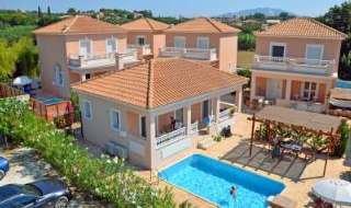 Lorenzo With Private Pool, 200m From The Beach, By Zantewize Villa