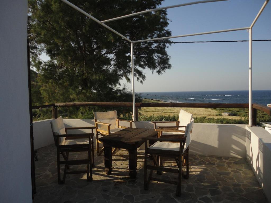 Holiday home Mantalena Skyros