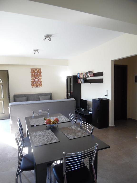 Artemis Appartments Pitsidia