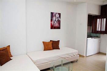 Aparthotel Tony's 2*