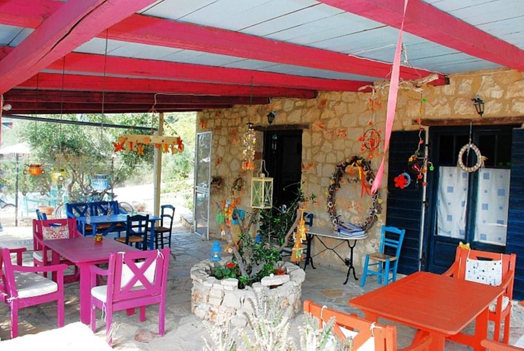 Revera Traditional Stone Villas, & *