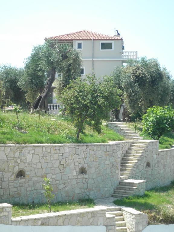 Kanali Village Apartment Parga