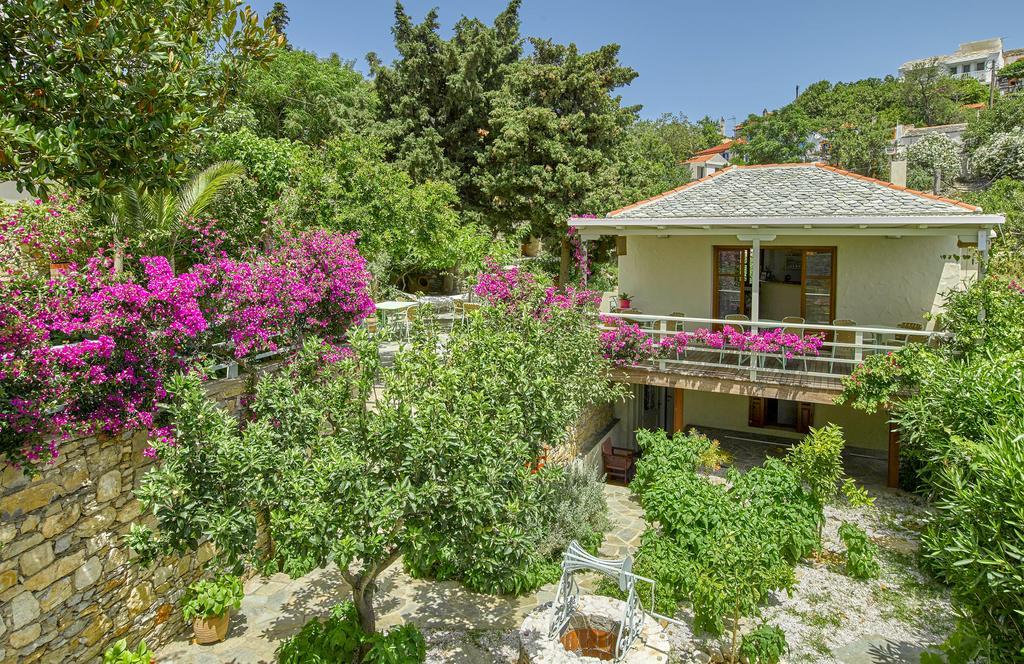 Aparthotel Konstantina Studios 3*