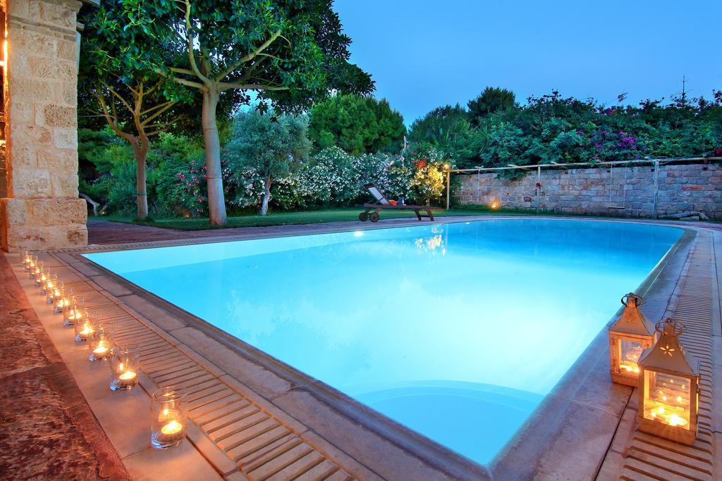 Villa Vouliagmeni *