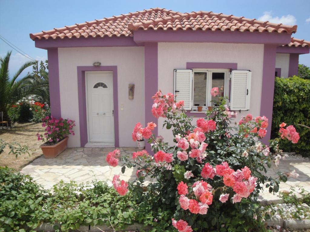 Fiora Trapezaki (Kefalonia)