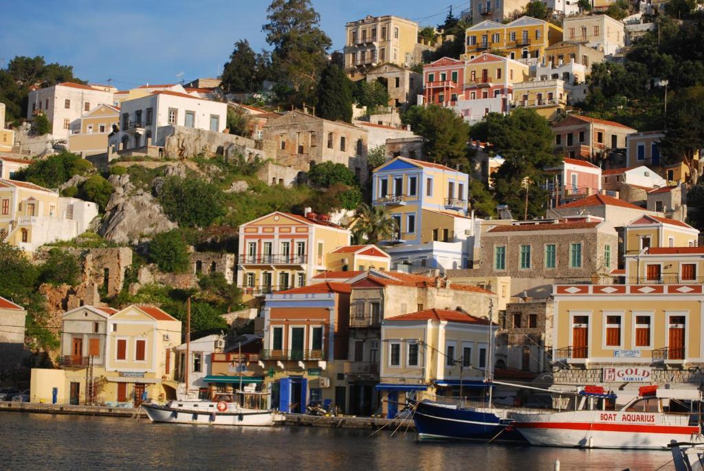 Thea * Symi