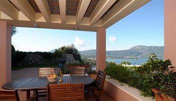 Aparthotel Nikolaos House 2*