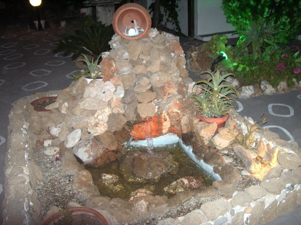 Skyros Panorama Studios 2*