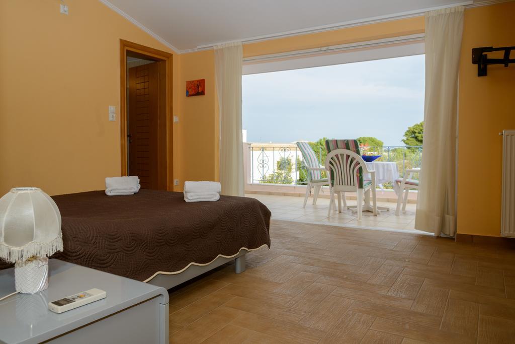 Holiday home Athenian Spiti *