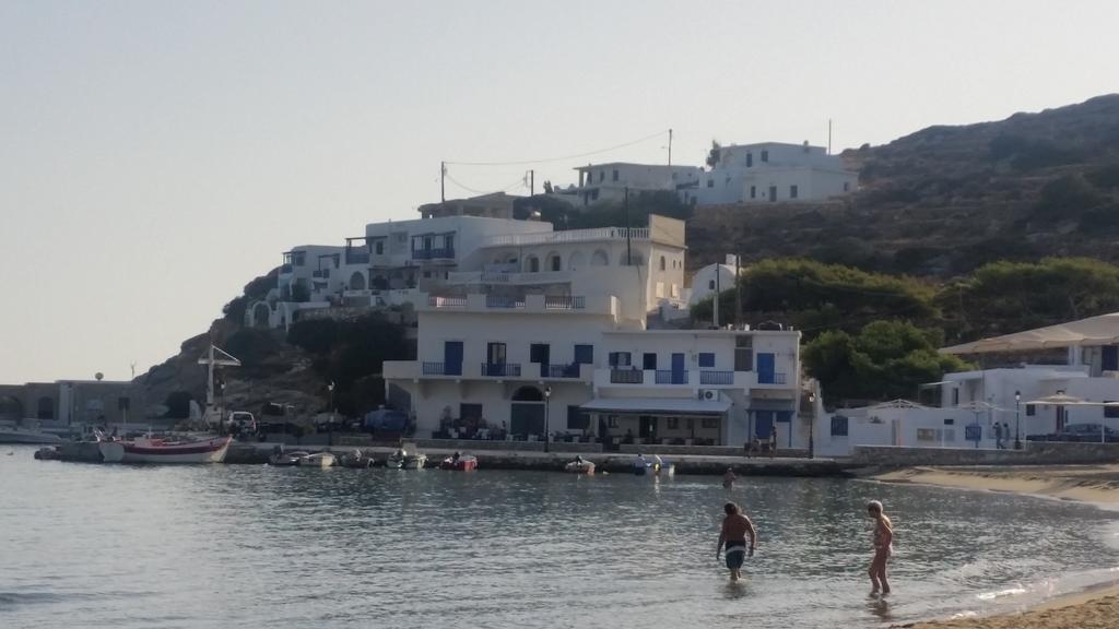 Vrahos - Studios Alopronia