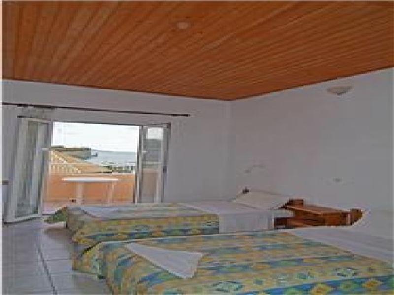 Bertos Sidari (Corfu)