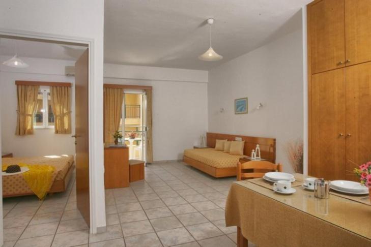 Royal House Hersonissos (Crete)