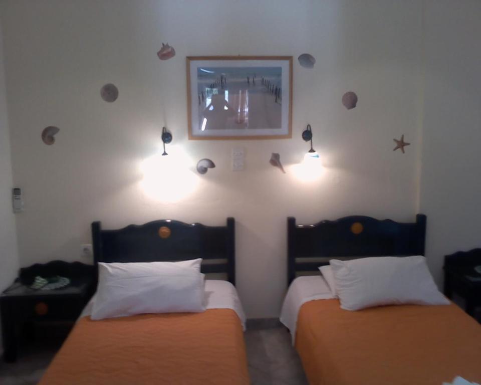 Isalos Hotel 3*