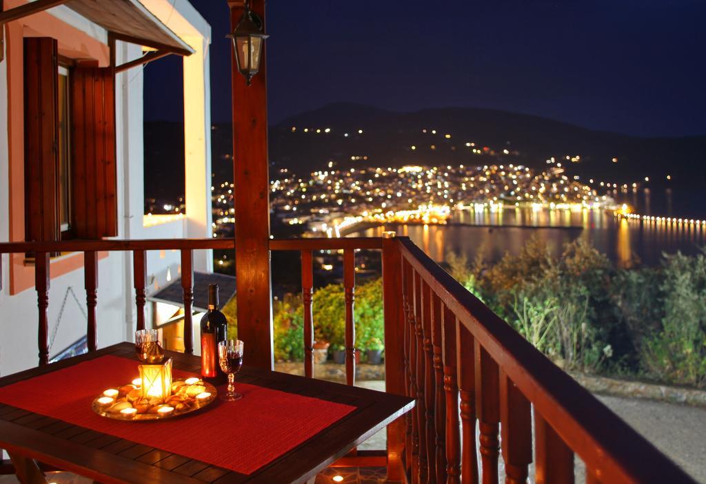 Irene' S Paradise Skopelos Town
