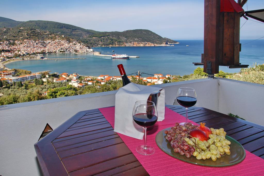 Irene' S Paradise Skopelos Town