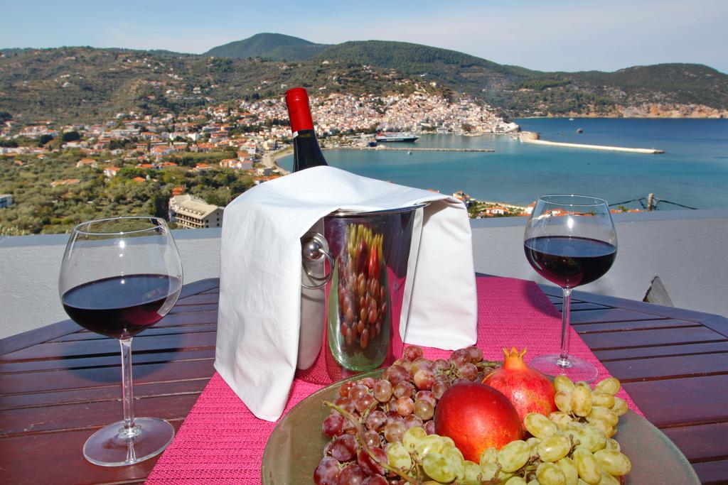 Irene' S Paradise Skopelos Town