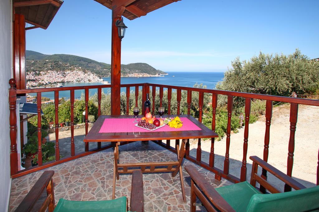 Irene' S Paradise Skopelos Town