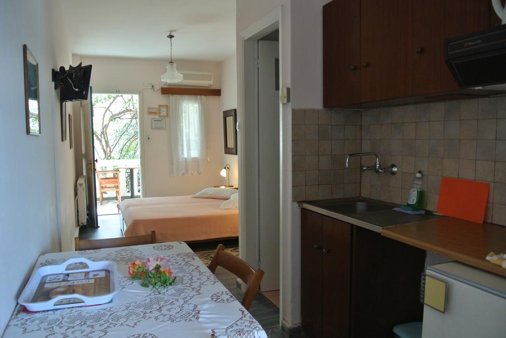 Aparthotel Meltemi *