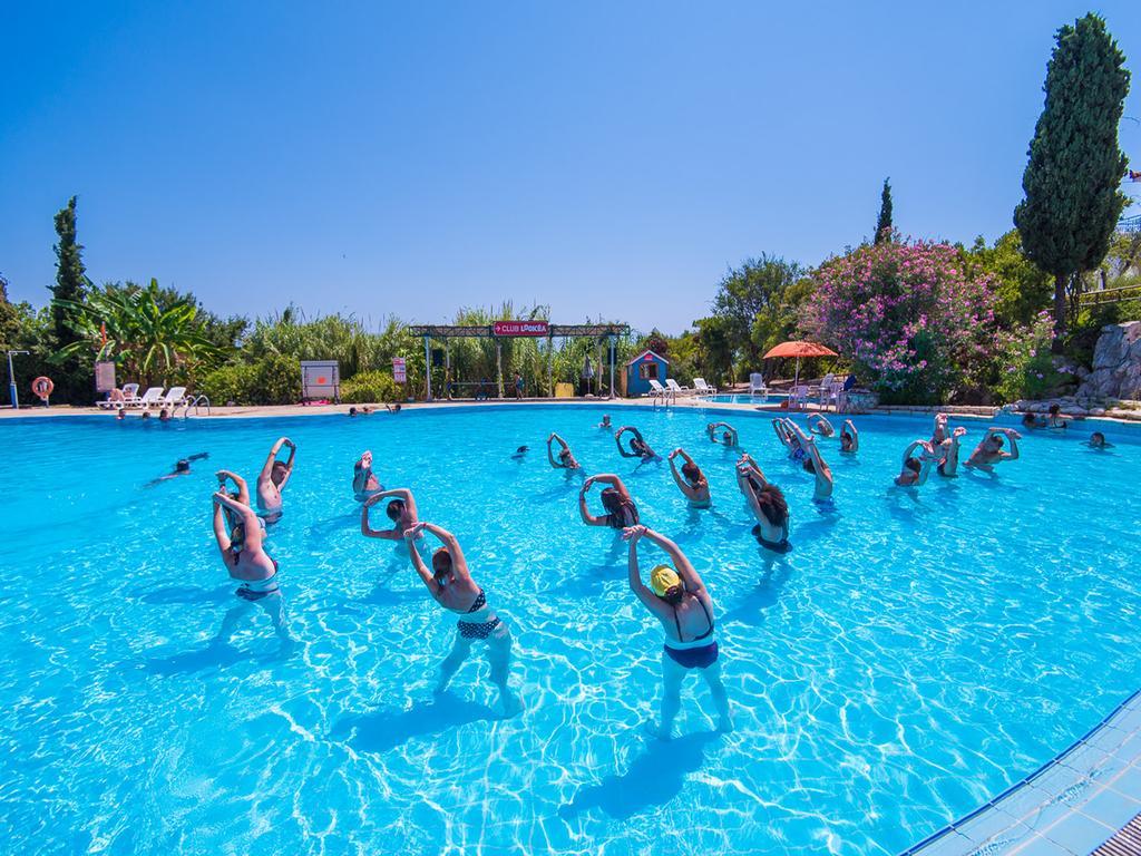 Hotel Sunrise Village 4*