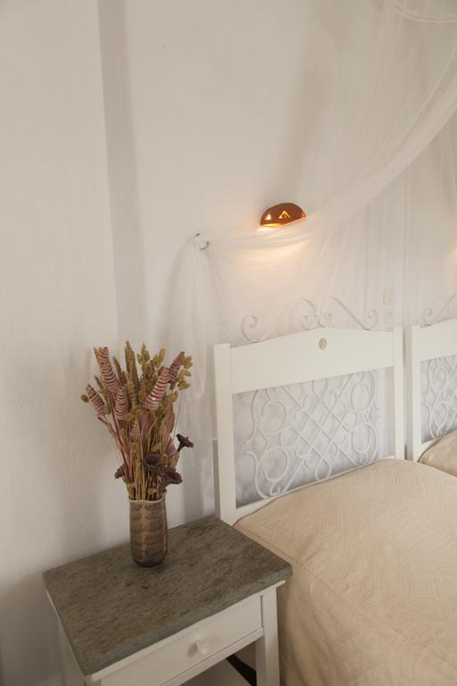 Ostria Studios Platis Gialos (Sifnos)