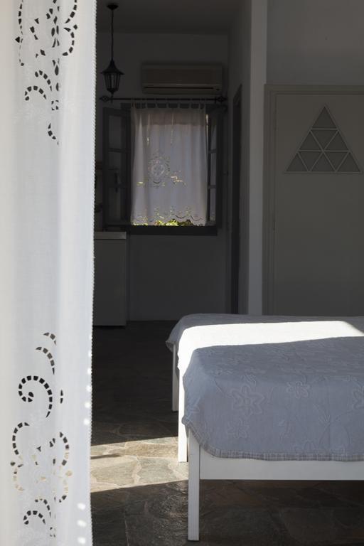 Ostria Studios Platis Gialos (Sifnos)
