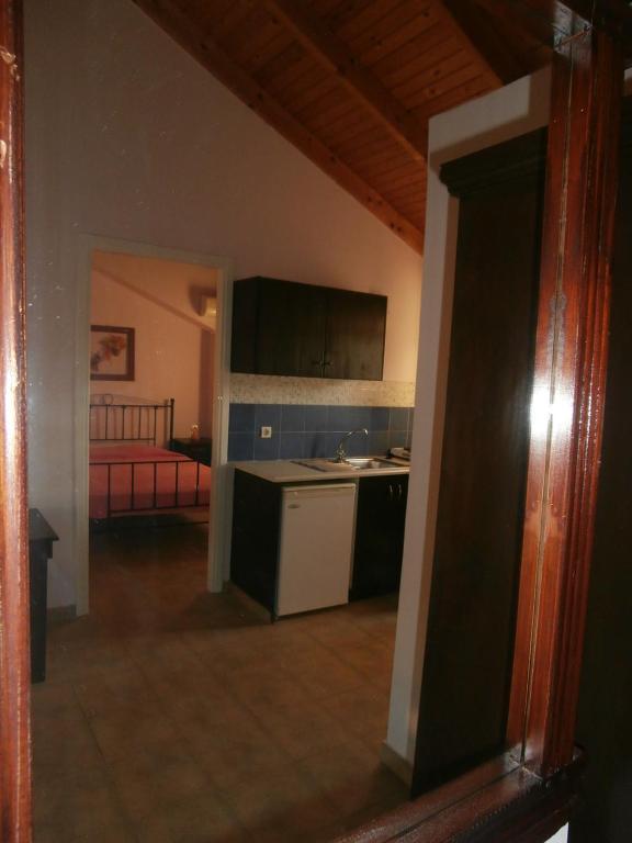 Aparthotel Pansion Porto Tsi Ostrias
