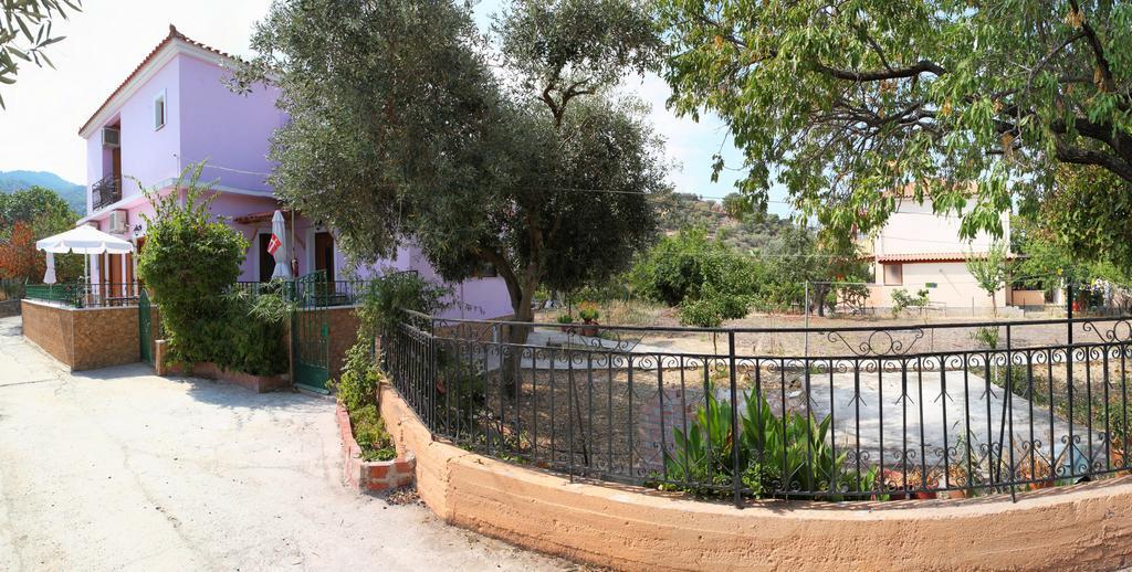 Apartment Vassilis *