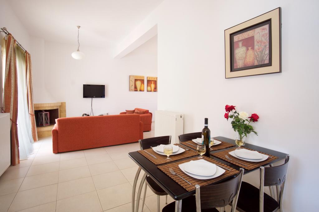 Aparthotel Diamanto Complex Karavomylos