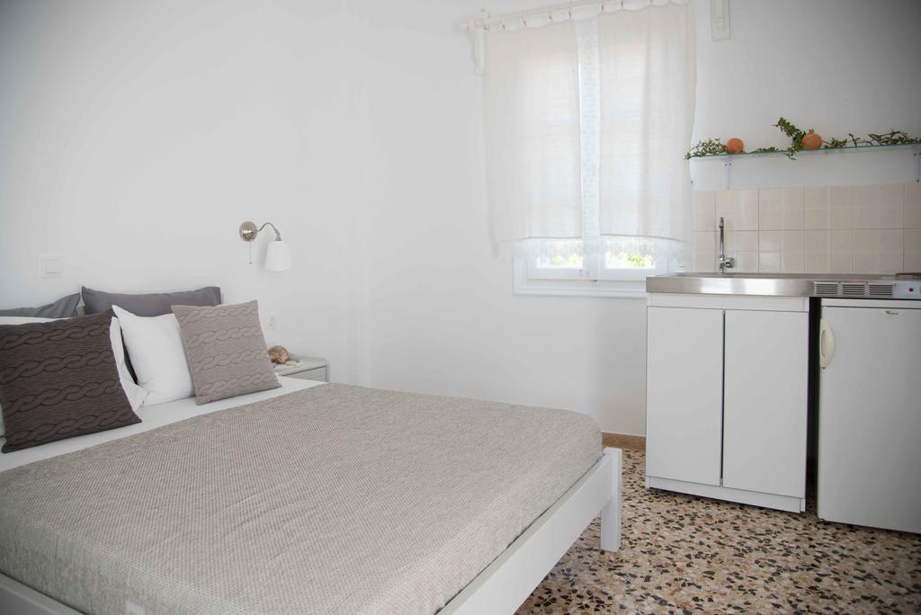 Apartment Flora & Agelos Studios