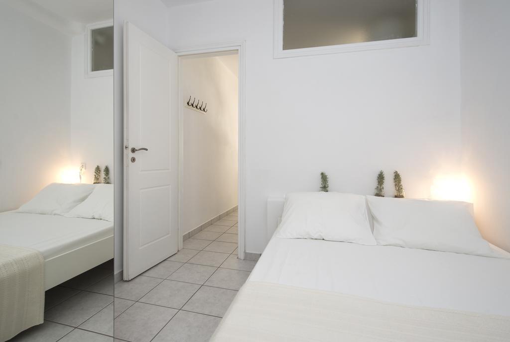 Cleopatra Seaside Homes, Logaras, Paros