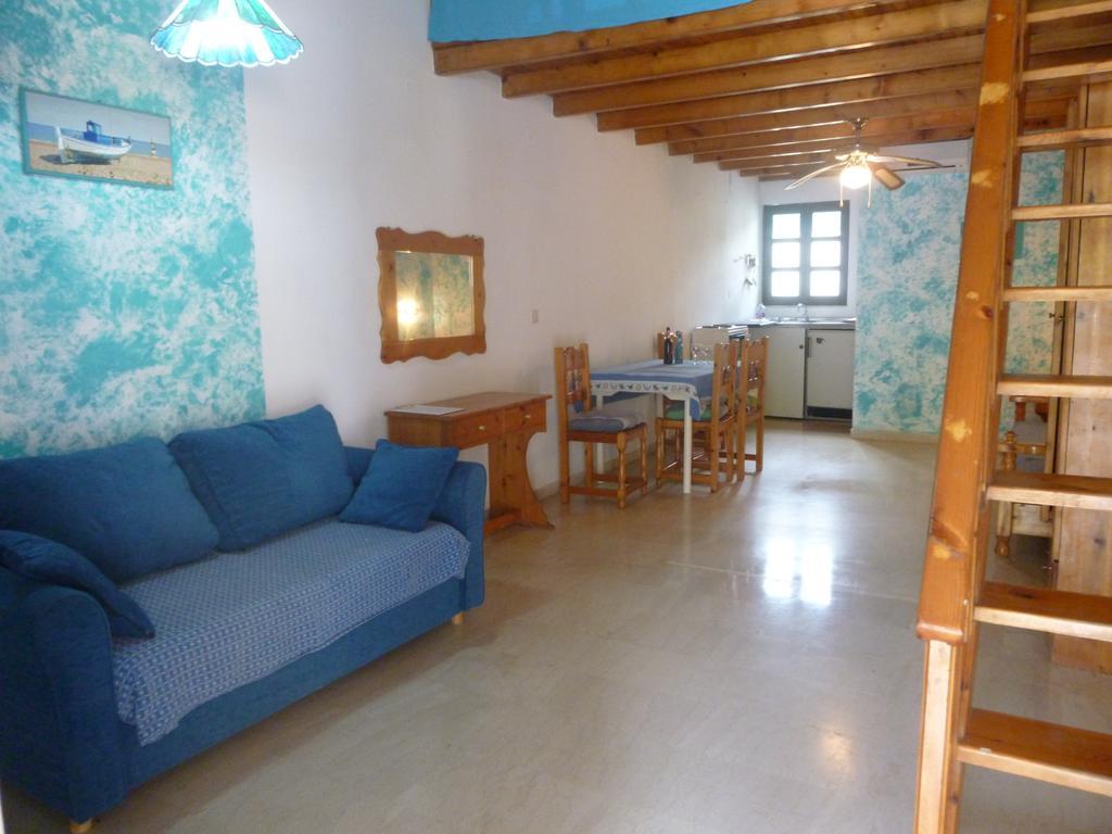 Apartment Athina *