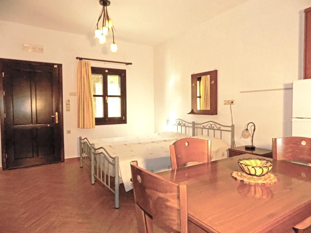 Apartment Mandraki Paradise