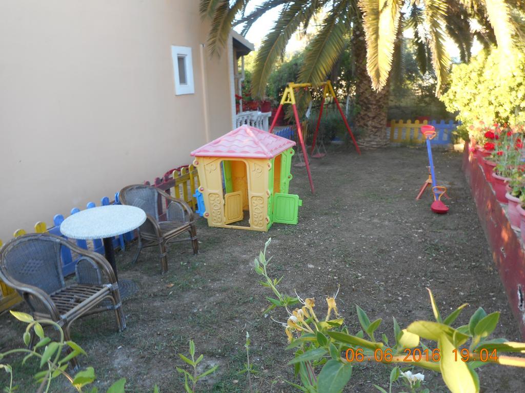 Aparthotel Eleni Holidays With Swimming Pool, Sidari Corfu Sidari (Corfu)
