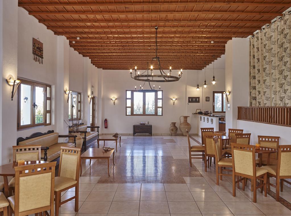 Aparthotel Athena